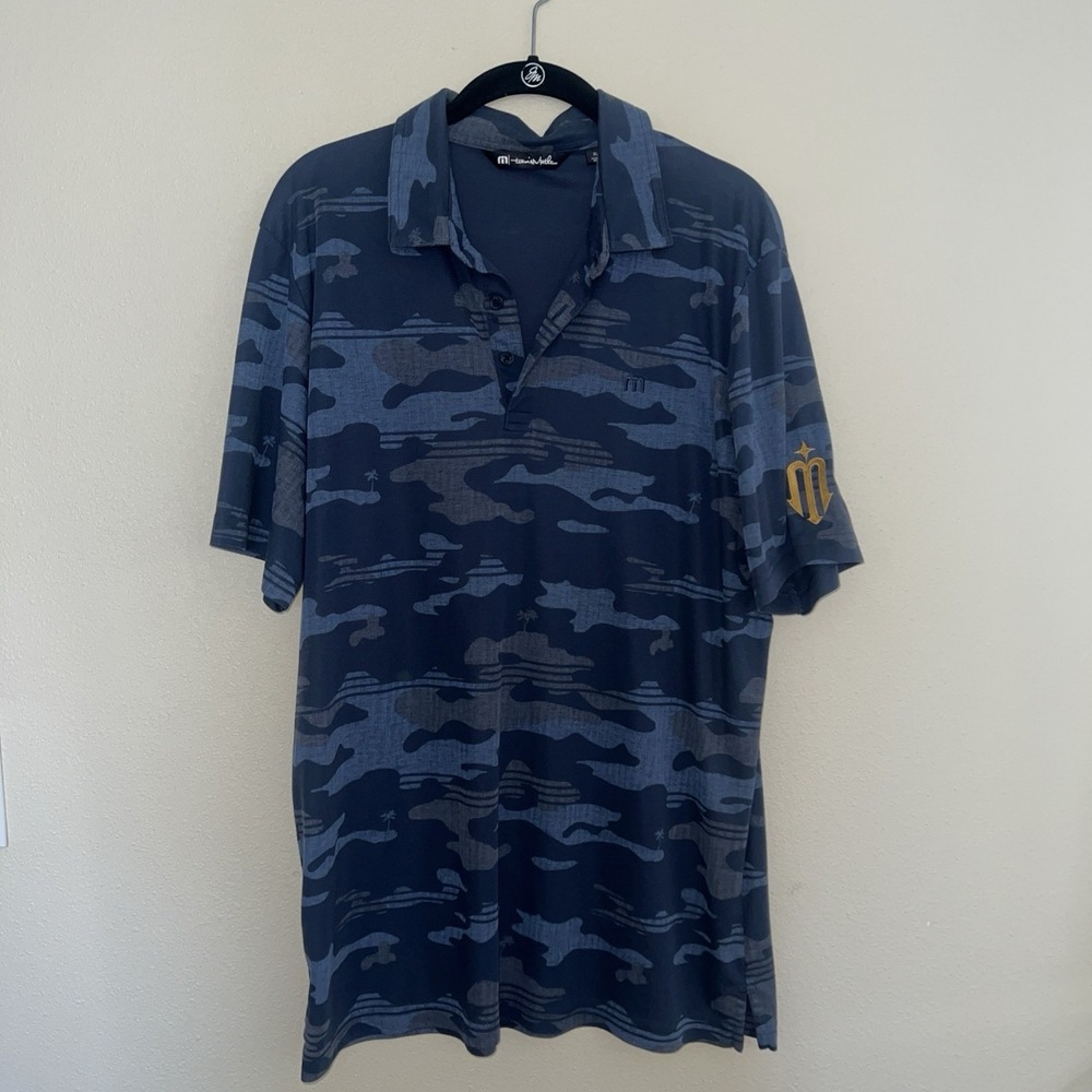 Travis Mathew Polo Shirt Mens XL Blue Camo Print Short Sleeve Golf Casual Logo